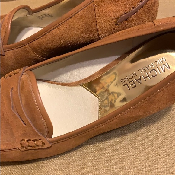 Michael Kors Shoes - Picture 2 of 2